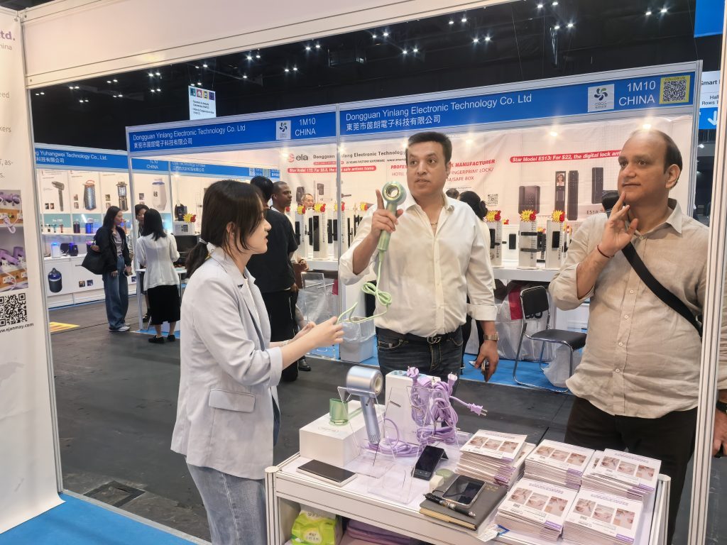 EJanMay闪耀2025环球资源香港展！
